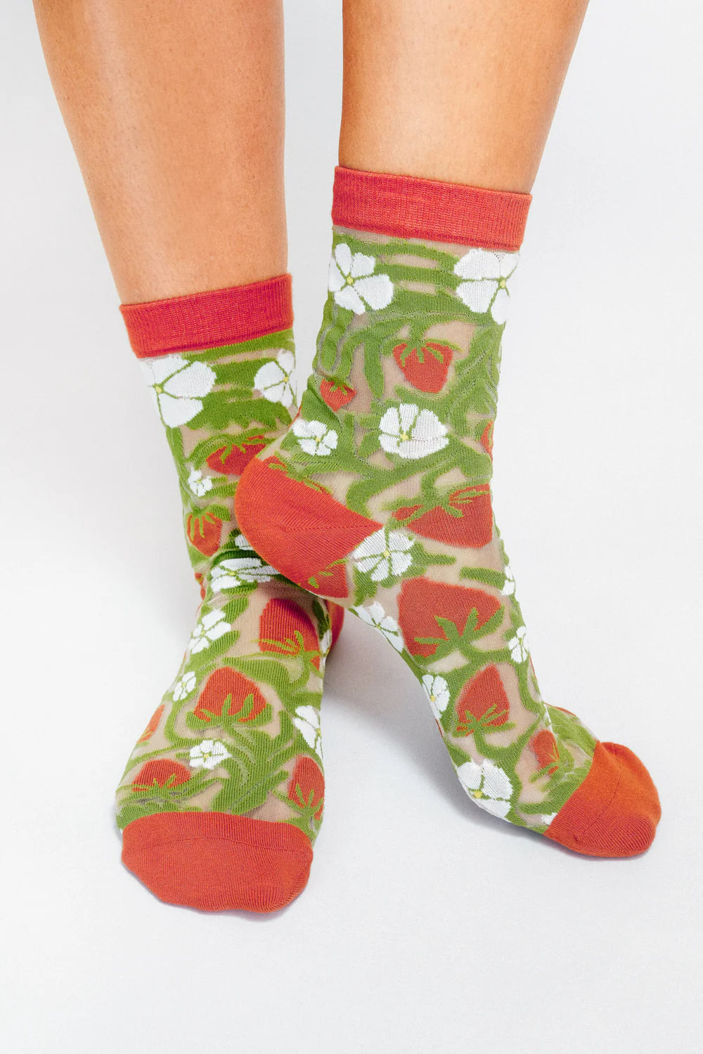 SoulShine Strawberry — Sheer Ankle Sock